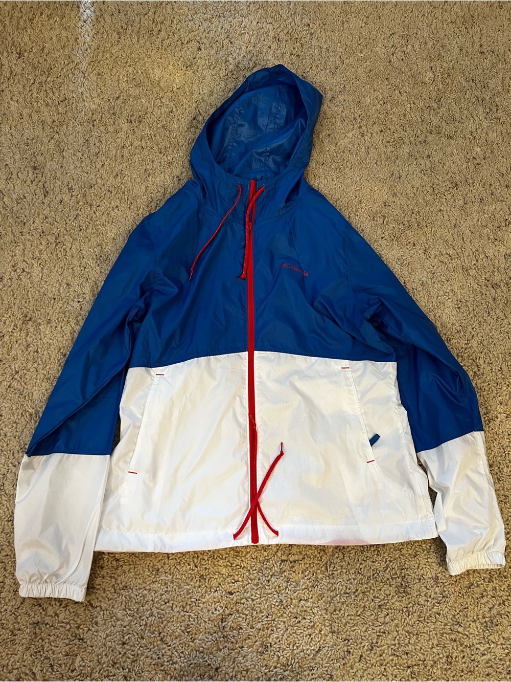 Columbia Blue, White & Red Colorblock Hooded Rain Jacket size medium